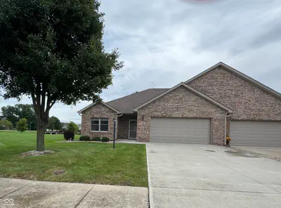 109 Cardinal Lane, Alexandria