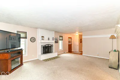 560 Margueritta Court, Greenwood - 7