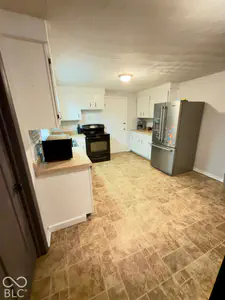 405 N Hill Street, Fairmount - 4
