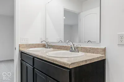 7522 Frasier Lane, Camby - 20