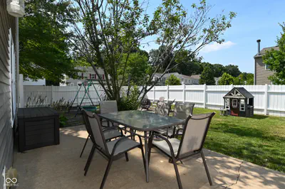 8468 Ash Grove Drive, Indianapolis - 8