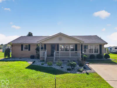 10847 Greendale Drive, Seymour - 34