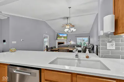 4242 Revere Lane, Plainfield - 9