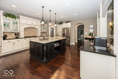 8809 William Penn Circle, Indianapolis - 29