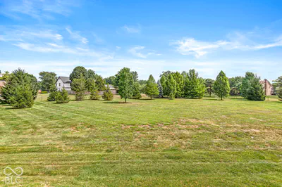 734 Hanover Close, Zionsville - 7