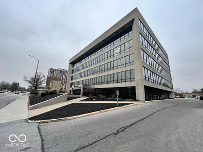 3737 Meridian Street, Indianapolis - 3