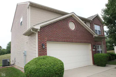 12536 Schoolhouse Road, Fishers