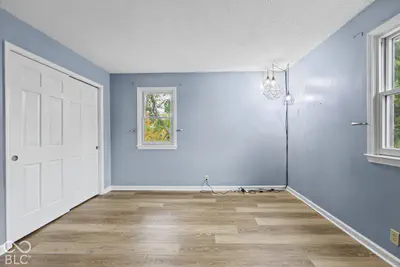 12416 Windsor Drive, Carmel - 21