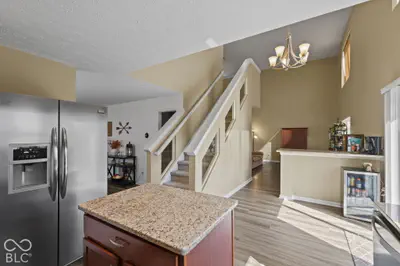 7829 Sergi Canyon Drive, Indianapolis - 17