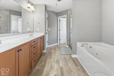 11145 Desert Glen Drive, Fishers - 24