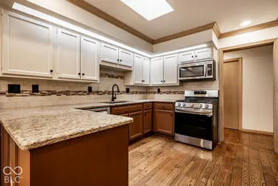 8722 Cricket Tree Lane, Indianapolis - 3