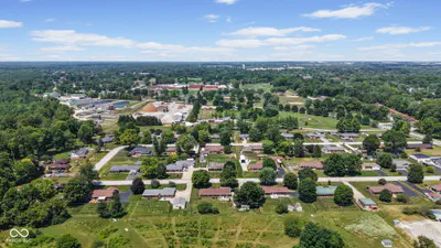 885 Broadway North Drive, Plainfield - 4
