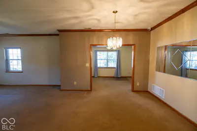 554 Cresthaven Drive, Indianapolis - 23
