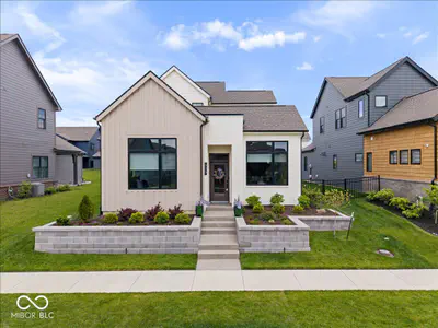 17347 Newton Main Street, Westfield