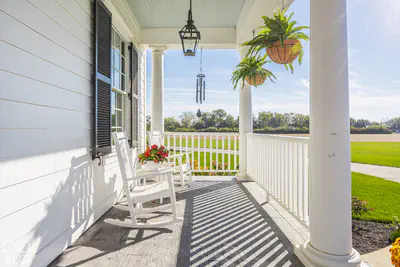 540 E 214th Street, Westfield - 3