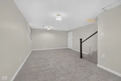 1407 Lawrence Road, Carmel - 46