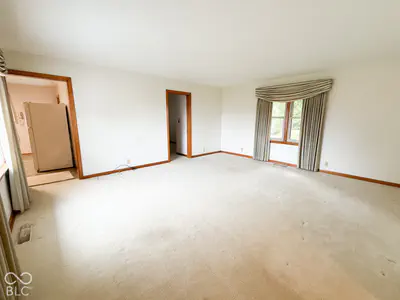 14718 N State Road 9, Hope - 11