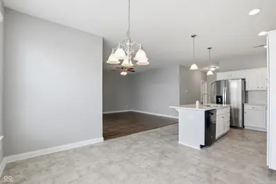 561 Rickels Court, Whiteland - 8