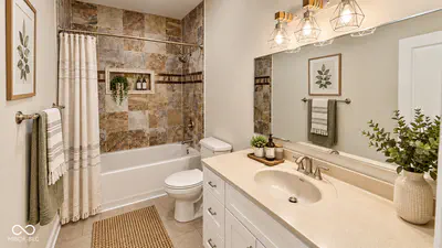 9531 Harbour Pointe Drive, Bloomington - 9