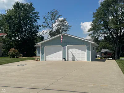27 Santee Drive, Greensburg - 52