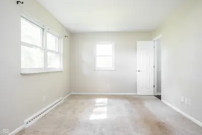 10461 Woodlawn Drive, Carmel - 41