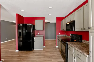 8233 Crackling Lane, Indianapolis - 14