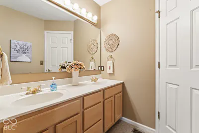 4405 County Road 450, Middletown - 34