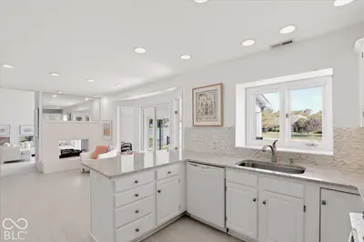 11709 Whisper Bay Court, Carmel - 24