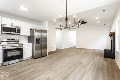18061 Sanibel Circle, Westfield - 12