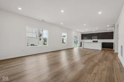 10422 Crystal Coop Lane, Indianapolis - 12