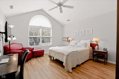 16615 Brownstone Court, Westfield - 18