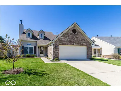 10812 Washington Bay Drive, Fishers