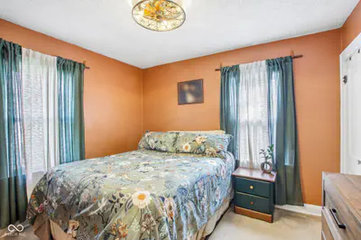 5607 Carrollton Avenue, Indianapolis - 19