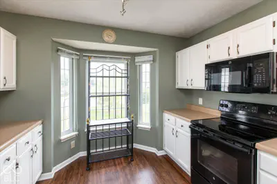 8980 Lisering Circle, Indianapolis - 9