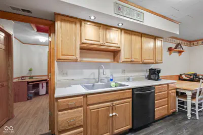 6983 Lemur Drive, Nineveh - 20