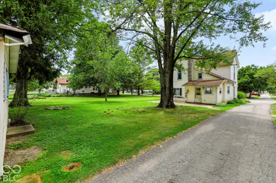 1014 Harrison Street, Rushville - 28