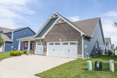 8822 Rowling Way, Indianapolis - 44