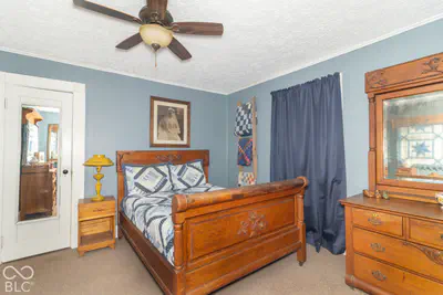 425 North, Greenfield - 38