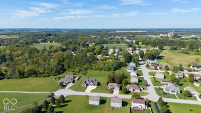 2230 Roaming Hills Drive, Richmond - 40
