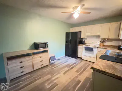 5704 Milhouse Road, Indianapolis - 28