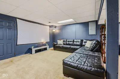 950 Norwood Court, Columbus - 27