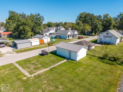 87 Second Street, Scottsburg - 12