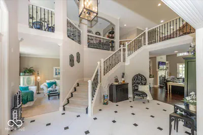 8809 William Penn Circle, Indianapolis - 8