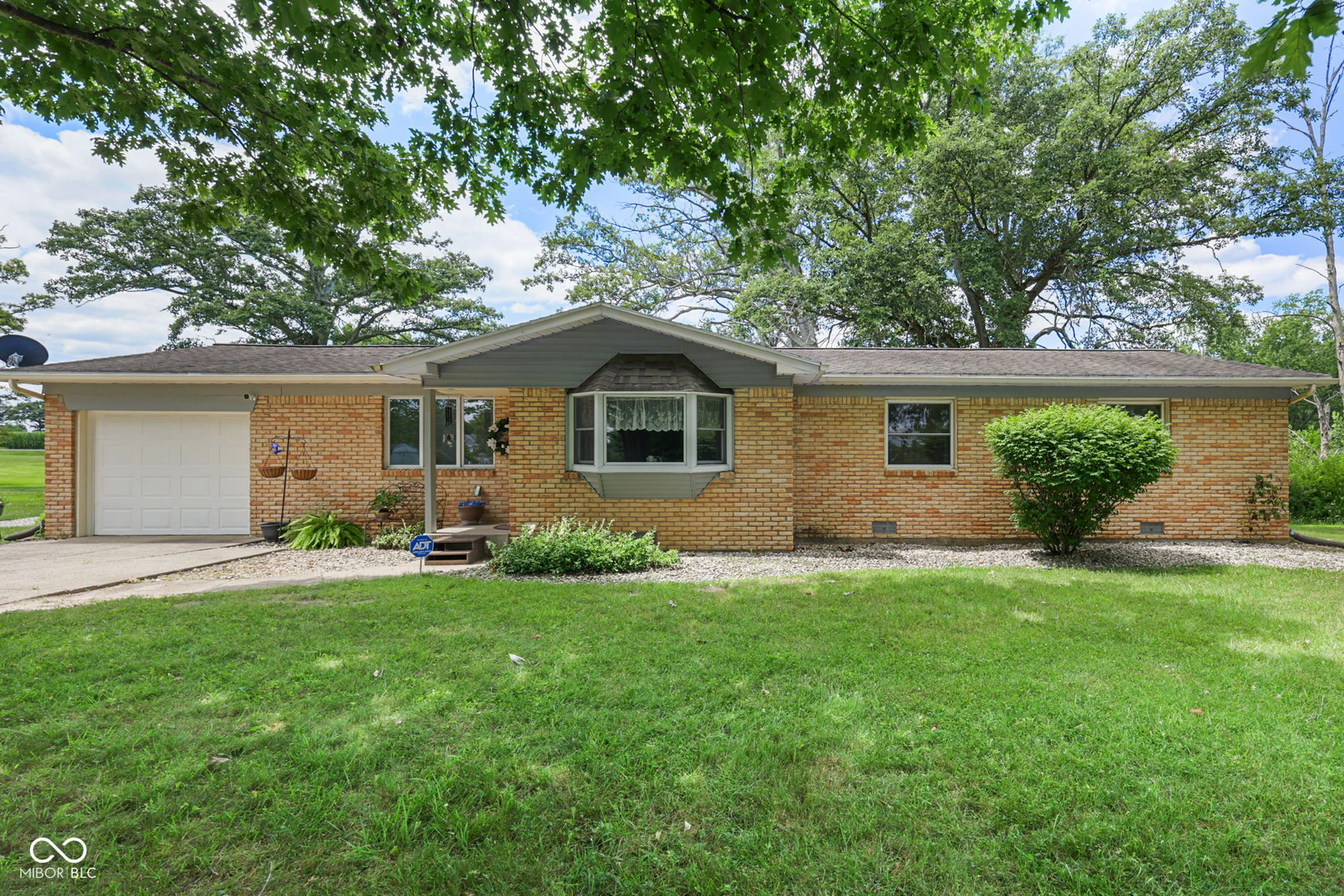 11 Clamme Court, Hartford City
