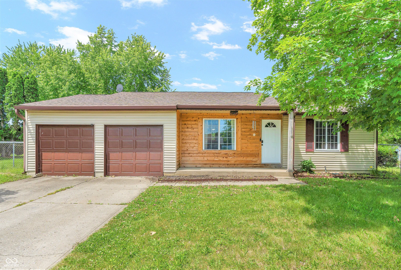 114 Pilgrim Court, Greenwood