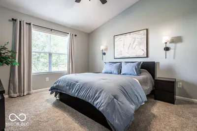 4244 Zachary Lane, Westfield - 12