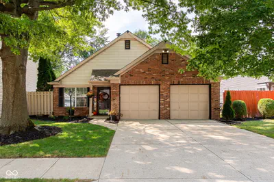 9765 River Oak Lane, Fishers