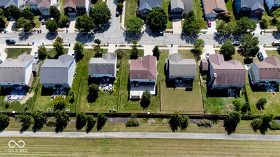 11888 Geyser Court, Fishers - 44