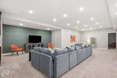 4824 S Cobblestone Drive, Zionsville - 38