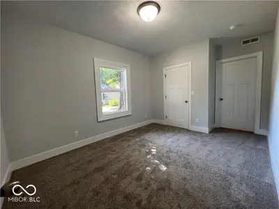 307 Wall Street, Advance - 23